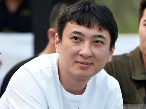 王思聪吃瓜娱乐圈